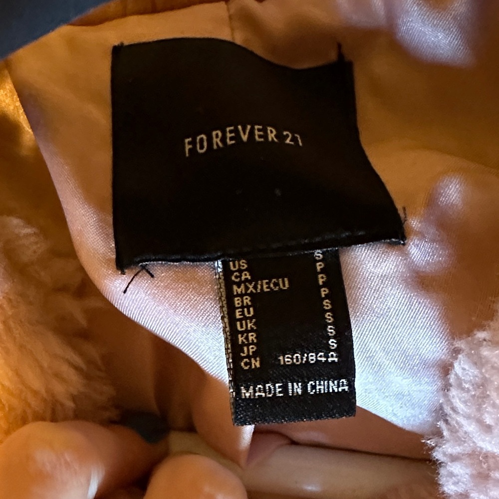 Forever 21 Pink Teddy Jacket with cinch waist - See pics for true pink color! - Picture 2 of 13